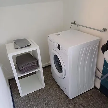 Dachgeschosswohnung In Poll * Cologne